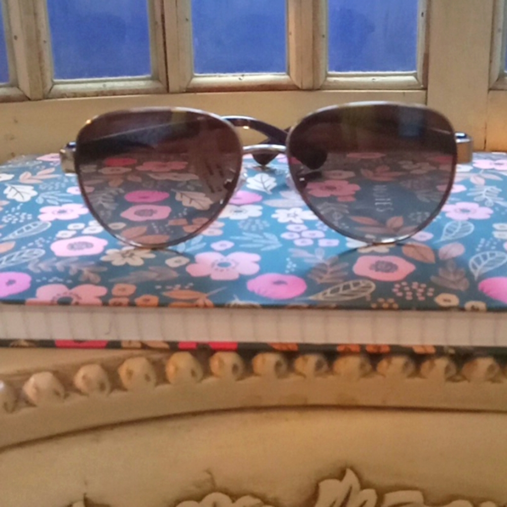Coach HC7111 Sunglasses